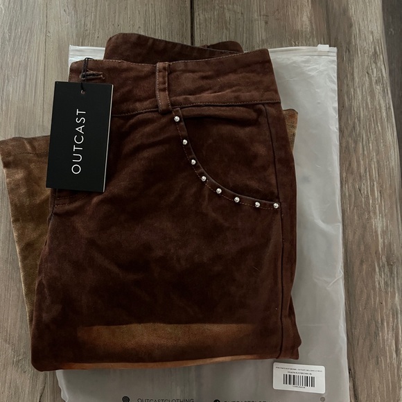 Outcast Pyra set - Picture 4 of 5